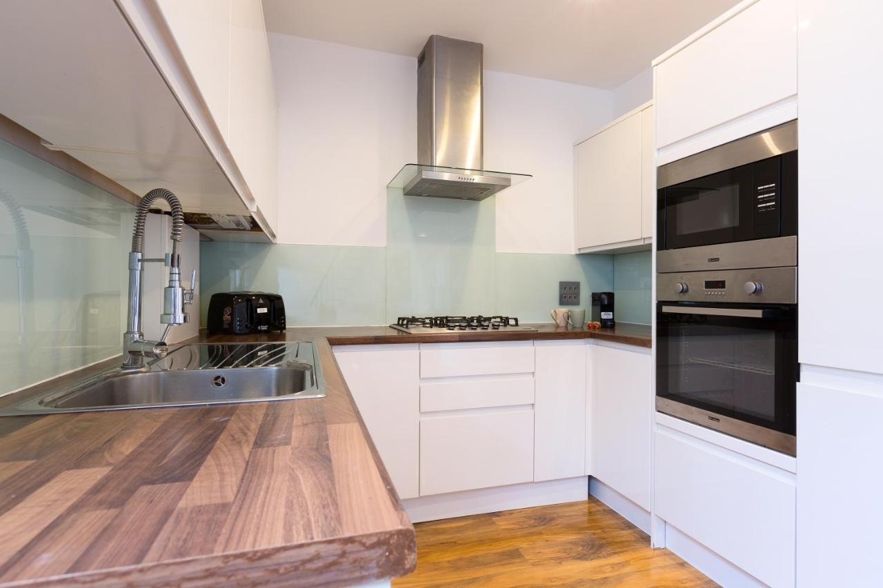 Spacious 4 Bedrooms Flat In New Oxford Street ロンドン エクステリア 写真