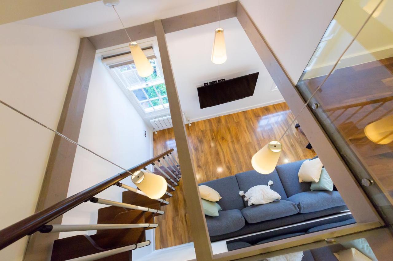 Spacious 4 Bedrooms Flat In New Oxford Street ロンドン エクステリア 写真