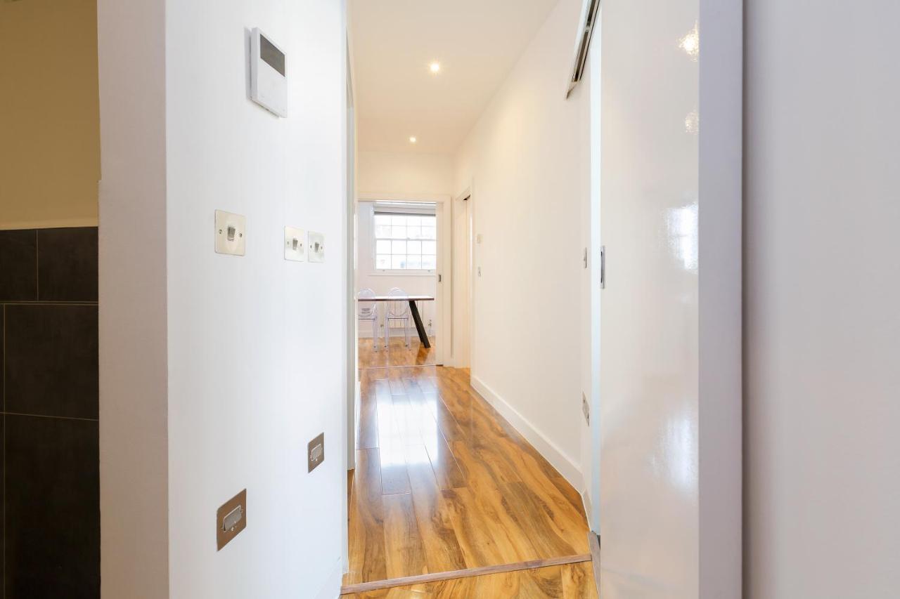 Spacious 4 Bedrooms Flat In New Oxford Street ロンドン エクステリア 写真